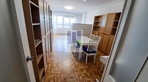 Foto 5 de Piso en venta en Virgen del Manzano, Reyes Católicos, Burgos Capital