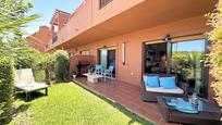 Garden of Planta baja for sale in Estepona  with Air Conditioner, Terrace and Storage room