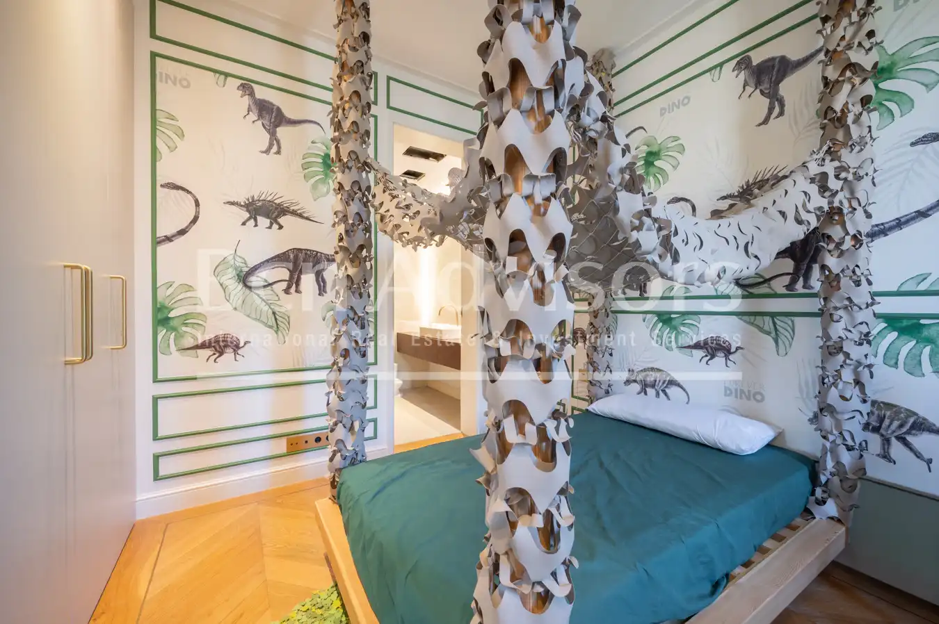 Habitación de Ático en venta en Barcelona con Aire acondicionado, Calefacción y Parquet