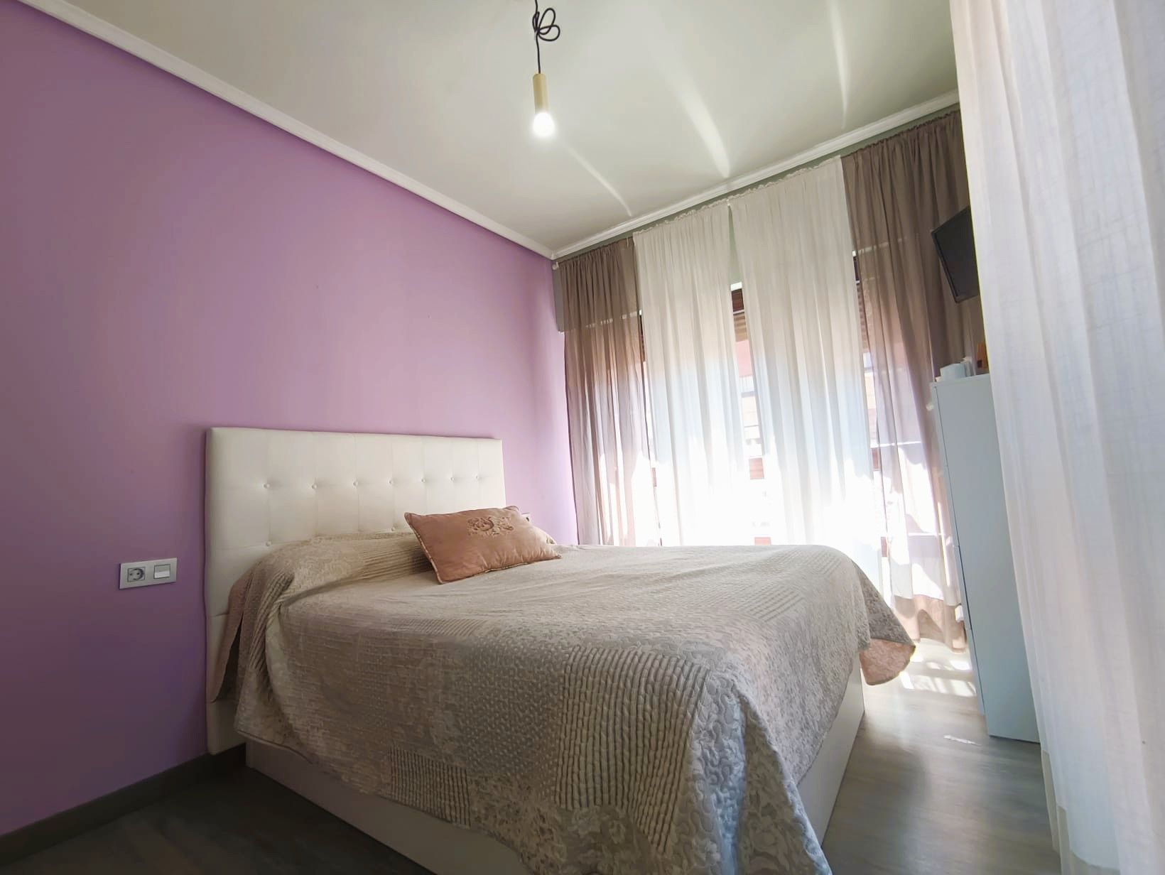 Bedroom of Flat to rent in Getxo 