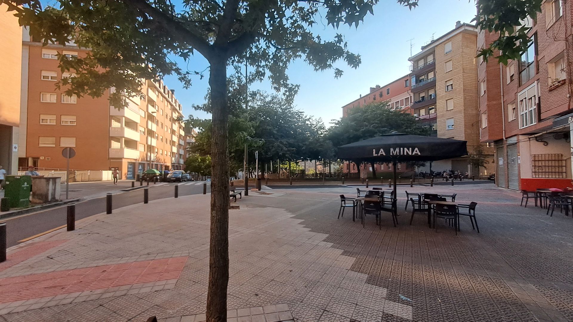 Vista exterior de Pis en venda en Bilbao  amb Calefacció, Traster i Moblat