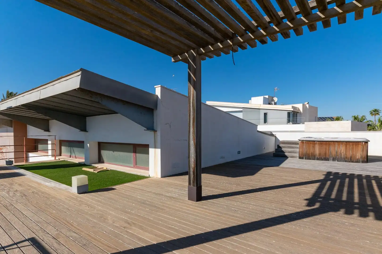 Terraza de Casa o chalet en venta en Alicante / Alacant con Aire acondicionado, Calefacción y Jardín privado