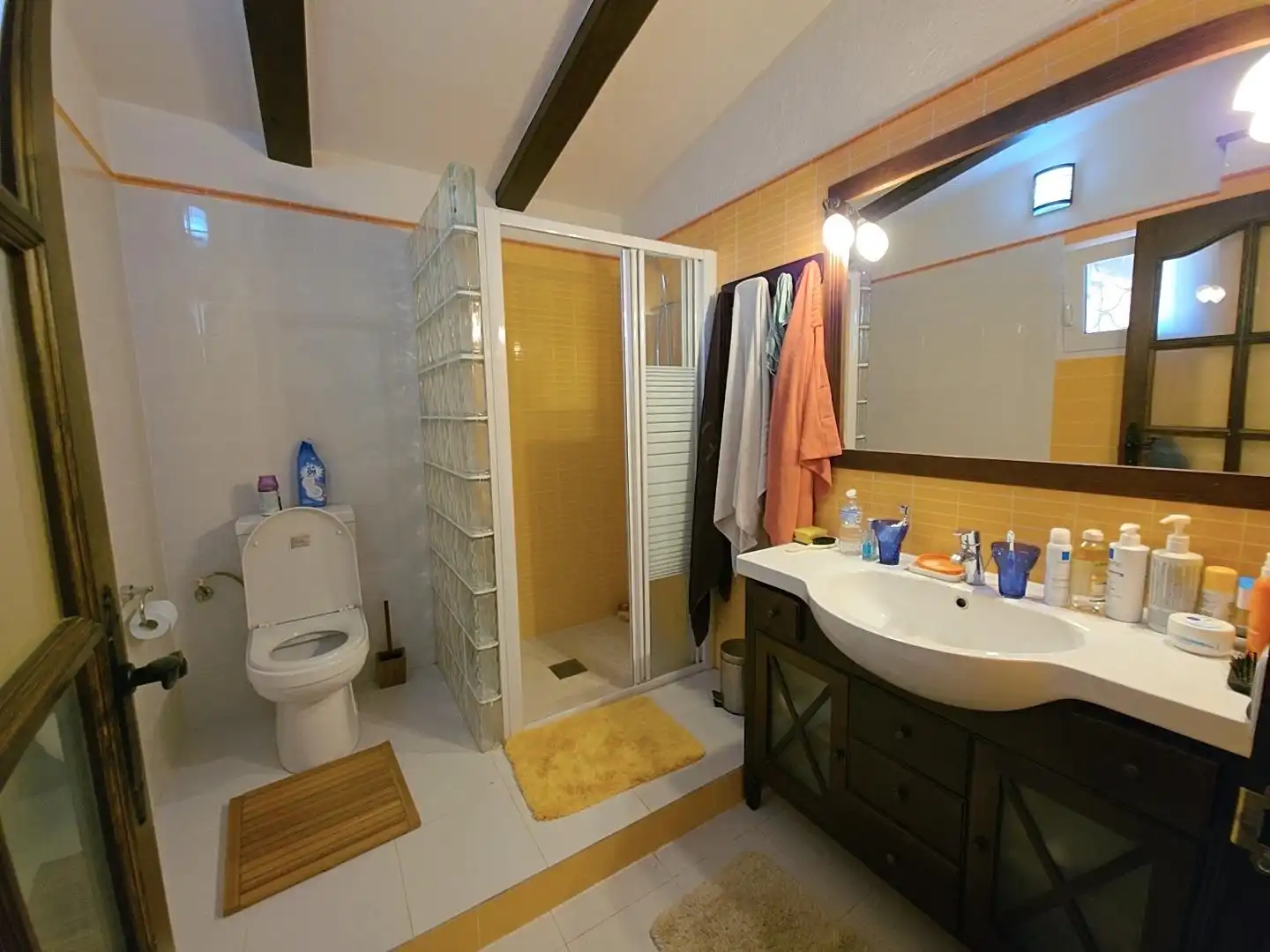 Badezimmer von Country house zum Verkauf in L'Ametlla de Mar  mit Privatgarten, Terrasse und Schwimmbad
