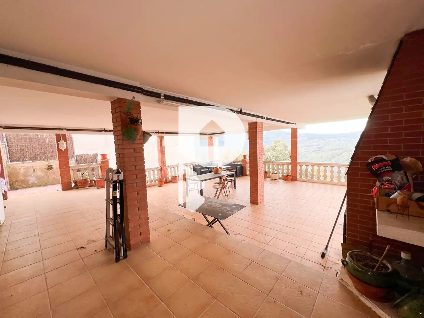 Terrassa de Casa o xalet en venda en Torrelles de Llobregat amb Aire condicionat, Calefacció i Jardí privat