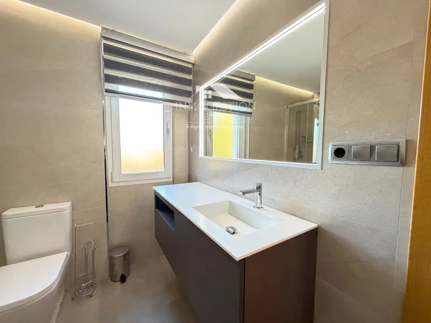 Bathroom of Detached homes for sale in Albacete  with Air Conditioner, Heating and Parquet flooring