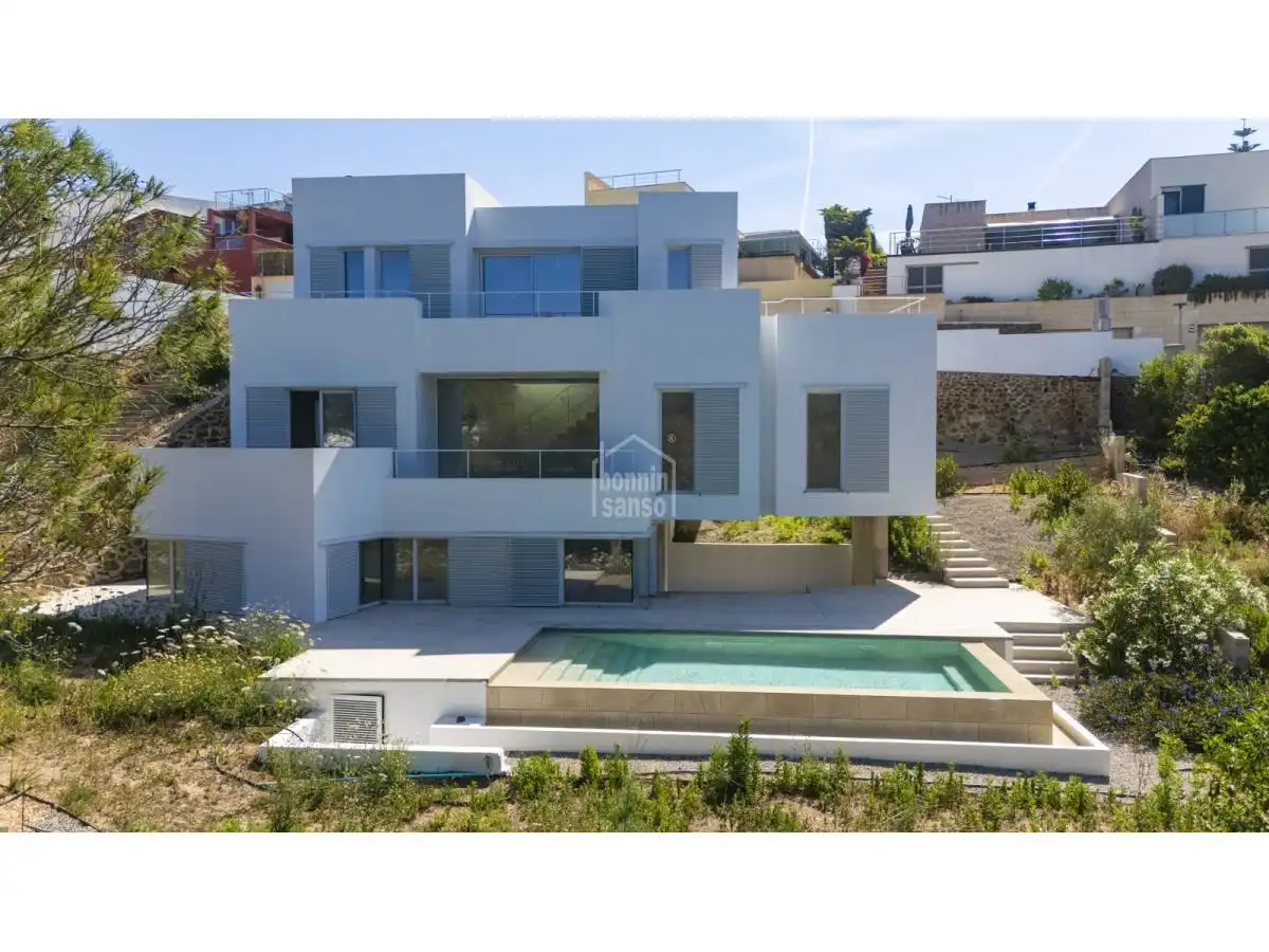 Xalet amb piscina en venda a Cala Llonga - Sa Mesquida
