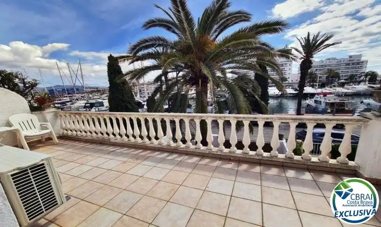 Terraza de Casa o chalet en venta en Empuriabrava con Calefacción y Jardín privado