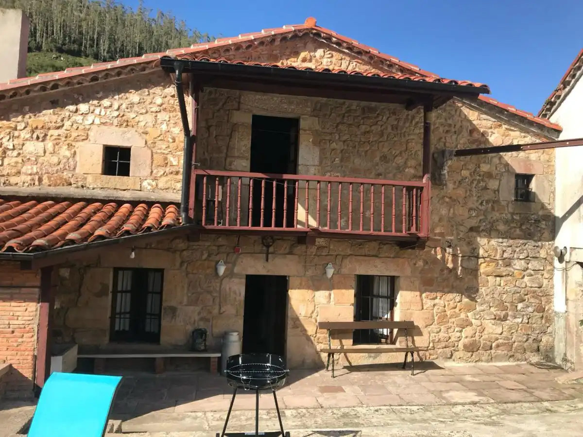 Exterior view of Houses for sale in Valdáliga  with Heating, Terrace and Storage room
