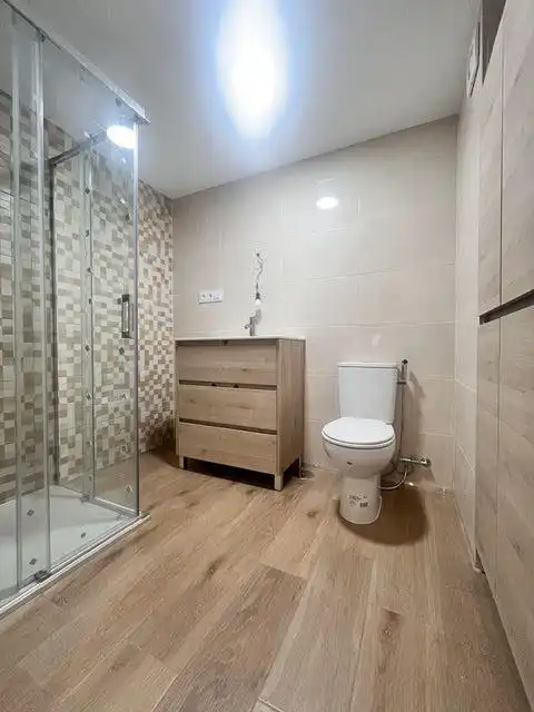 Bathroom of Flat for rent in Gijón   with Heating