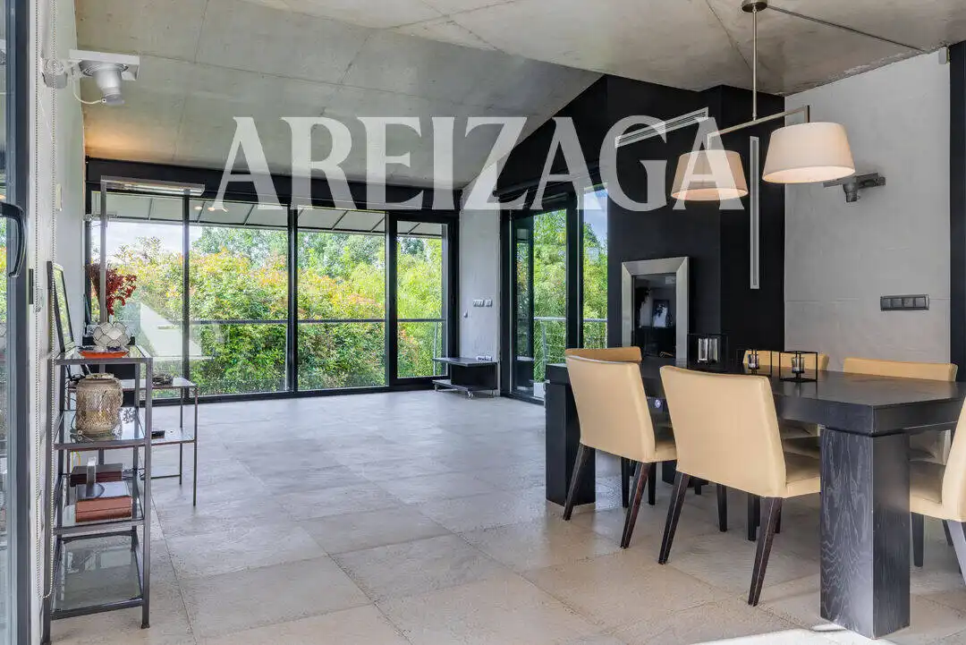 Sala d'estar de Casa o xalet en venda en Miramon - Zorroaga