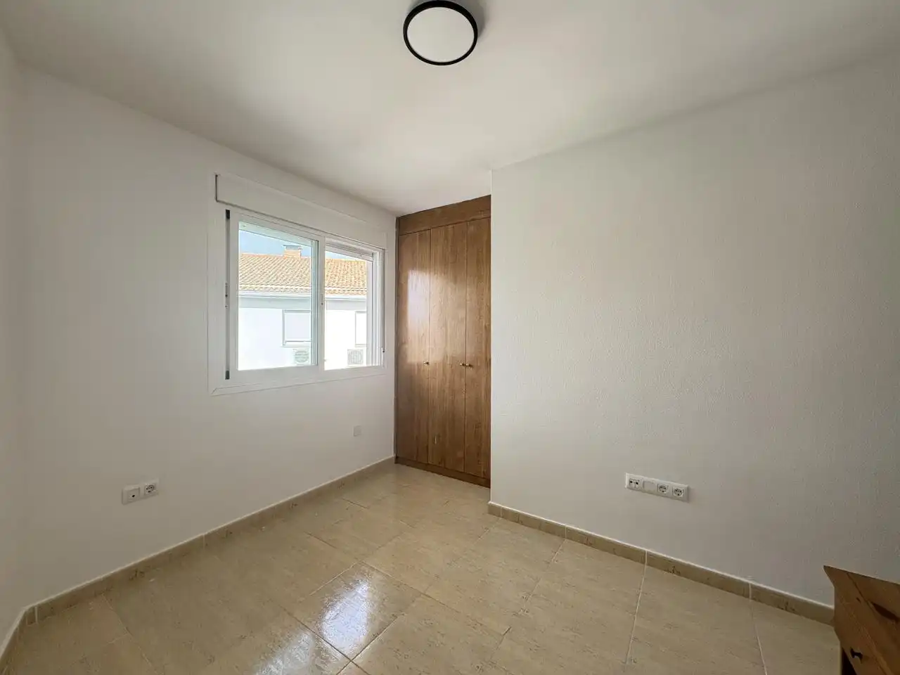 Habitación de Dúplex de alquiler en Casarrubios del Monte con Aire acondicionado y Trastero