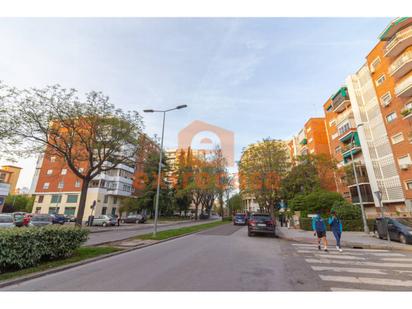 Vista exterior de Pis en venda en Badajoz Capital amb Aire condicionat, Terrassa i Balcó