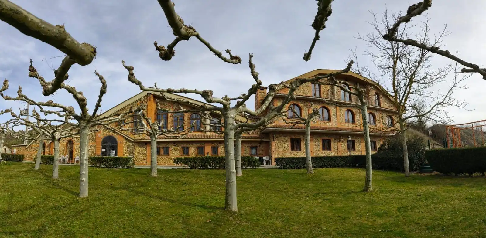 Exterior view of Houses for sale in Valdevimbre  with Air Conditioner, Heating and Private garden
