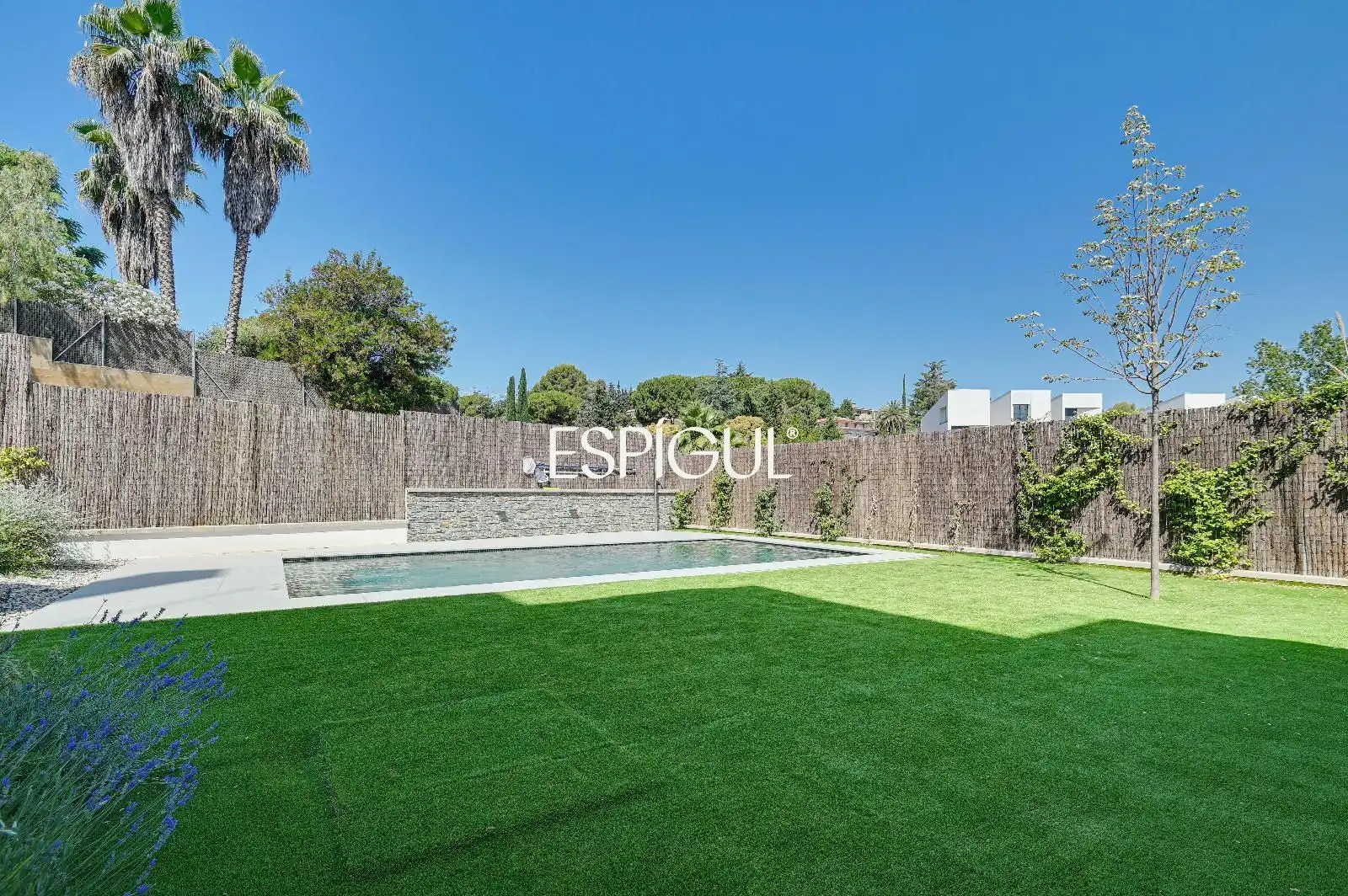 Swimming pool of Flat for rent in Cerdanyola del Vallès  with Air Conditioner, Heating and Terrace