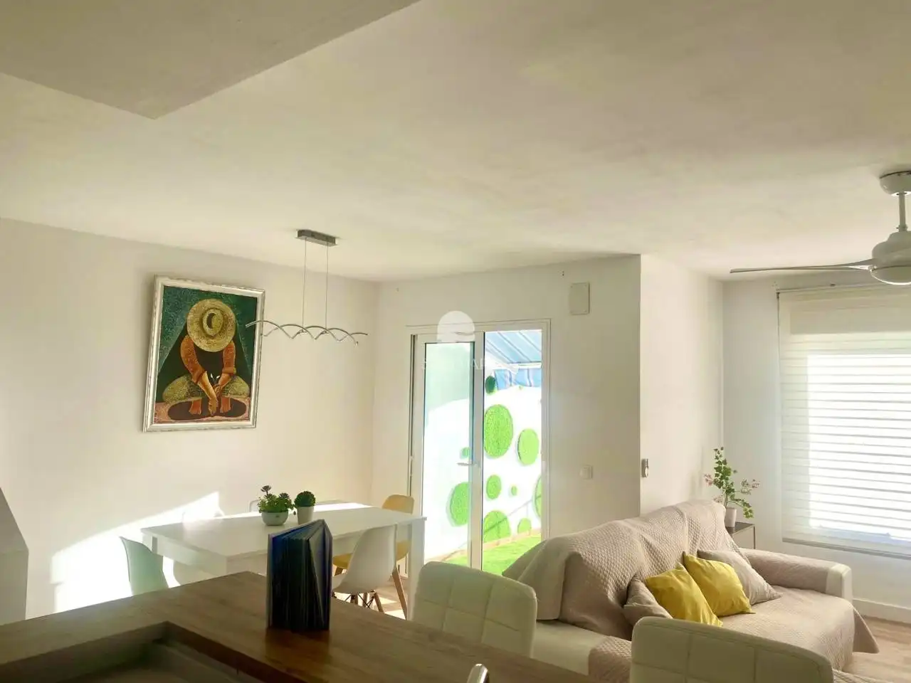 Wohnzimmer von Einfamilien-Reihenhaus zur Miete in Vélez-Málaga mit Klimaanlage, Terrasse und Möbliert