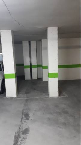 Garaje en Venta en Olleros en San Lázaro