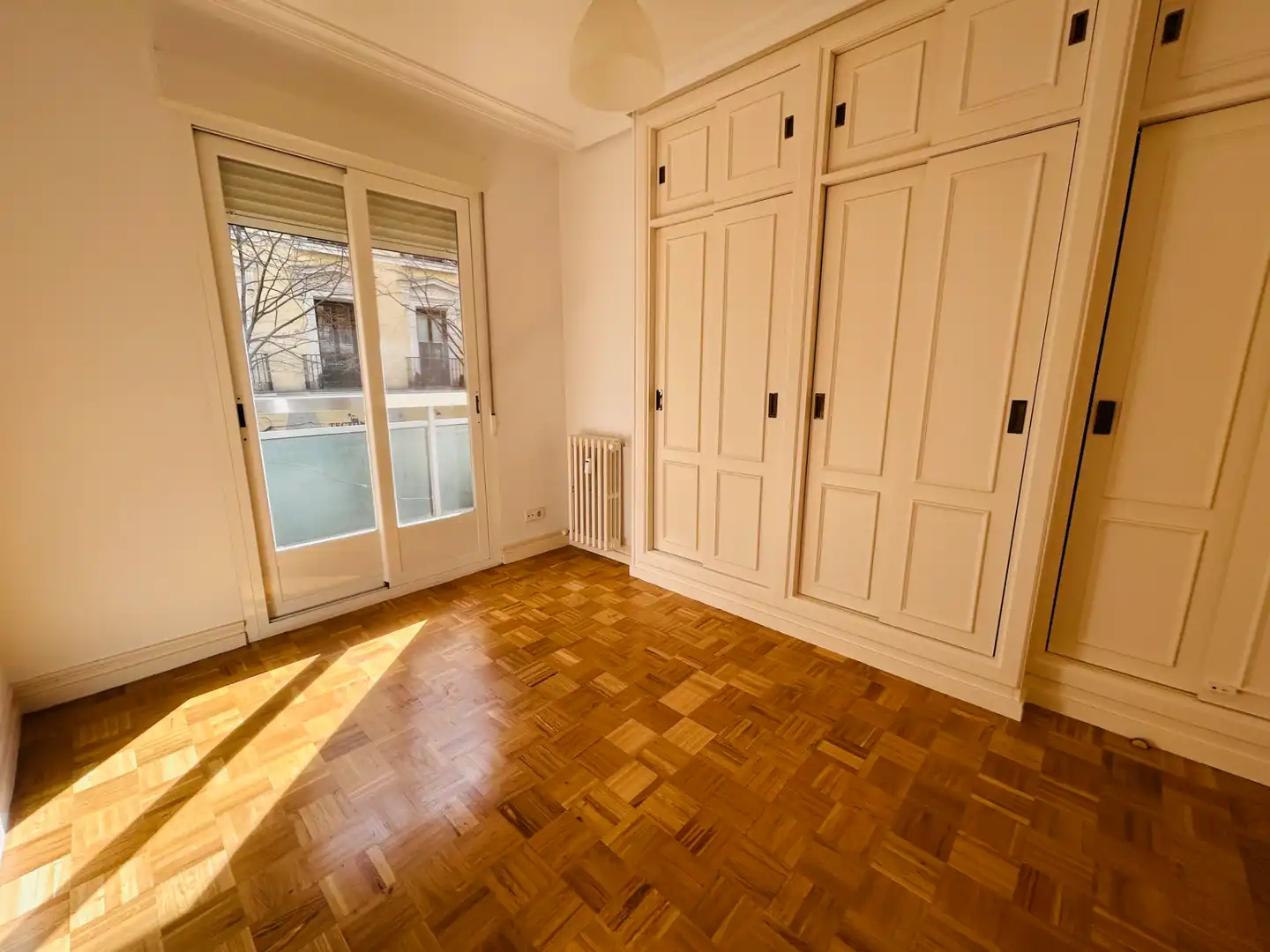 Habitación de Piso de alquiler en Madrid con Aire acondicionado, Calefacción y Parquet