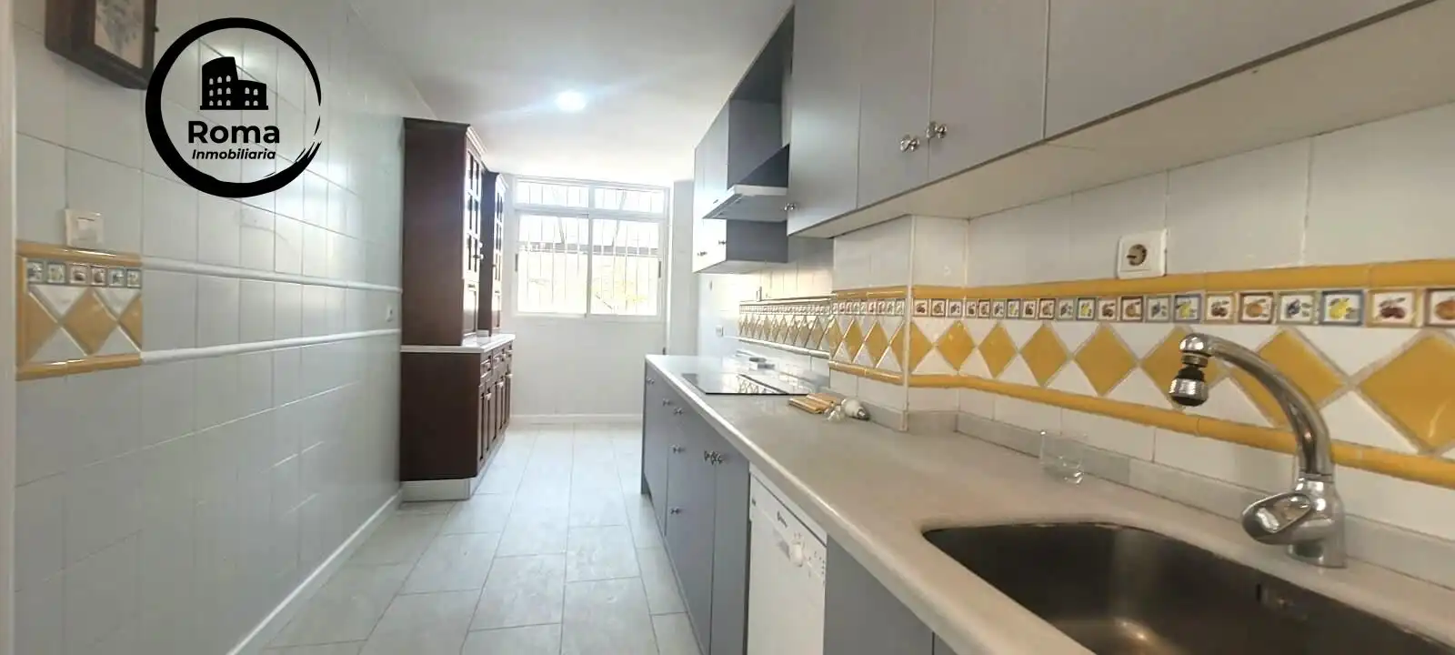 Cocina de Casa o chalet en venta en Granada con Aire acondicionado, Calefacción y Terraza