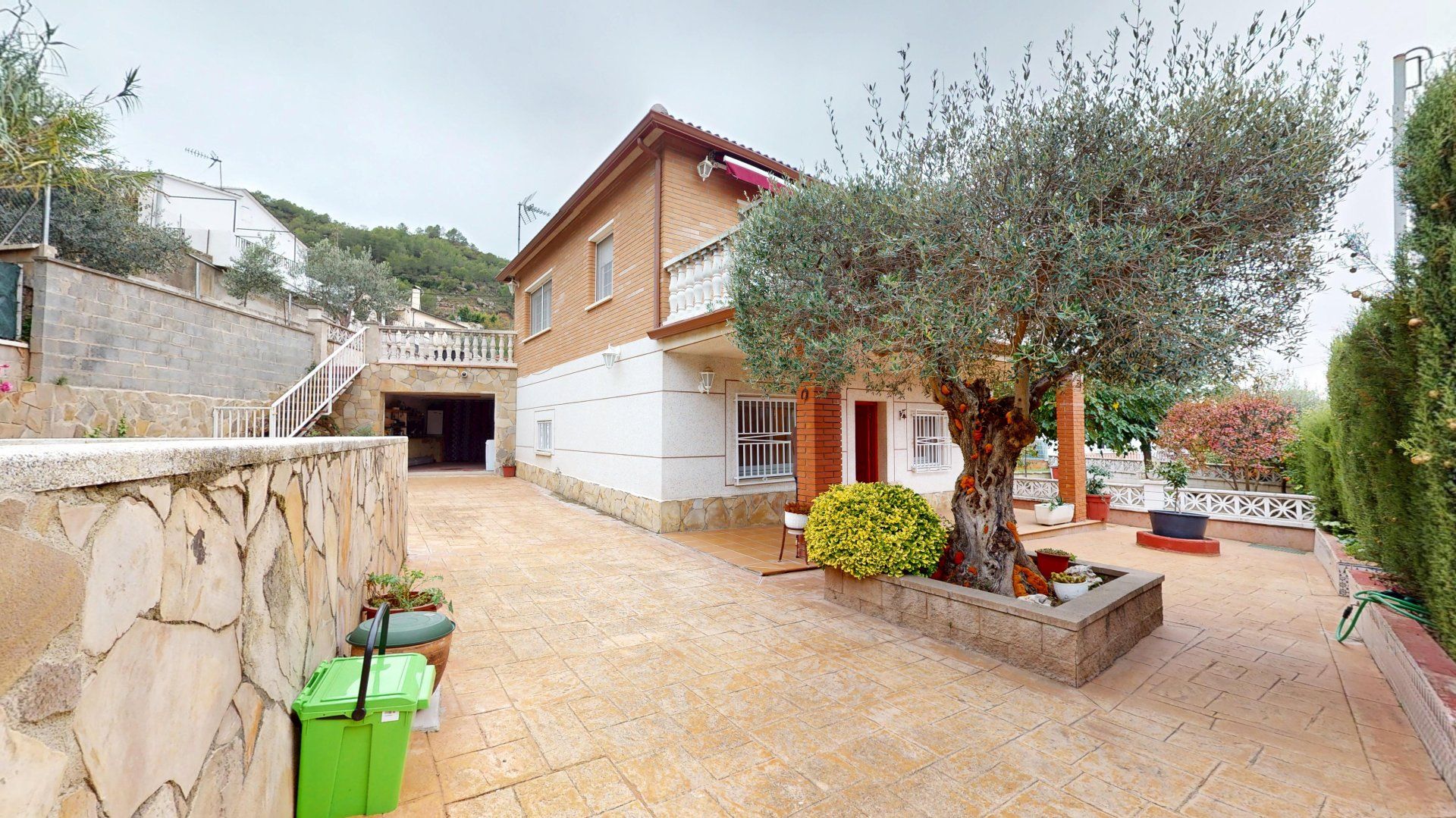 Exterior view of House or chalet for sale in Vacarisses  with Air Conditioner, Heating and Terrace