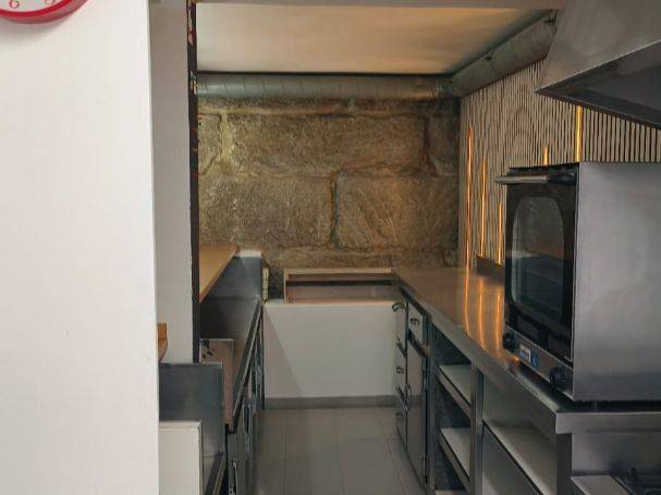 Local comercial en Venta en Rúa de Bolivia, 34 en Plaza España - Corte Inglés
