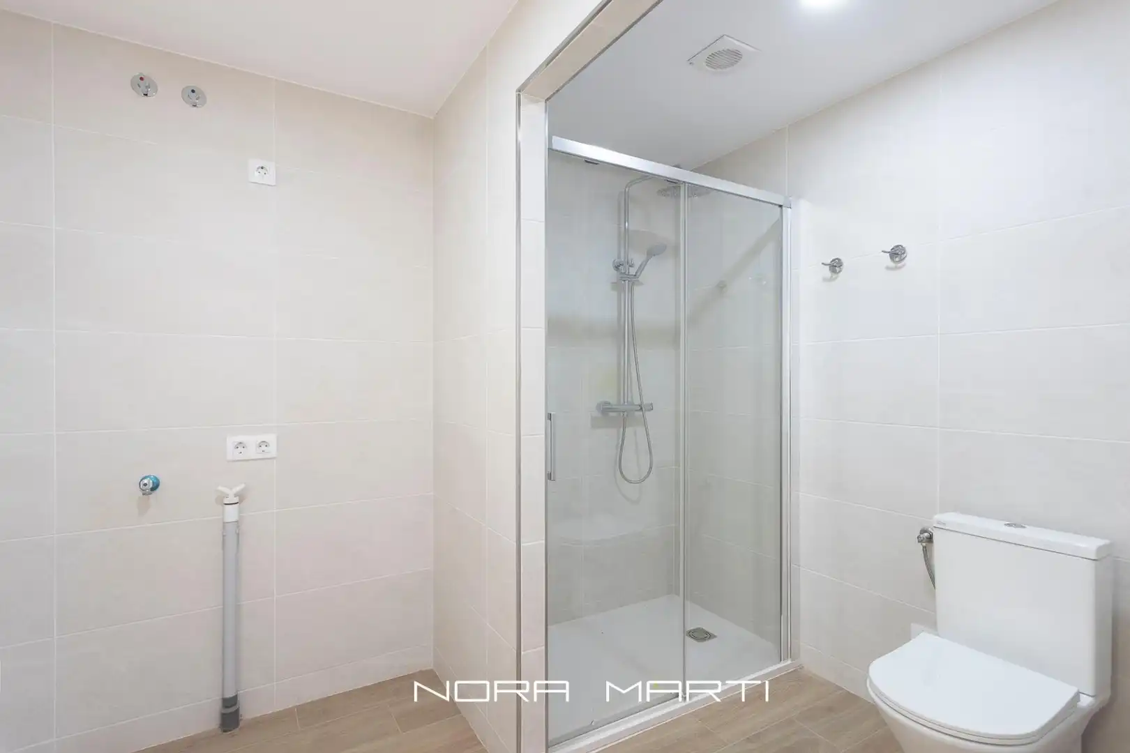 Badezimmer von Wohnung zur Miete in Barcelona mit Terrasse