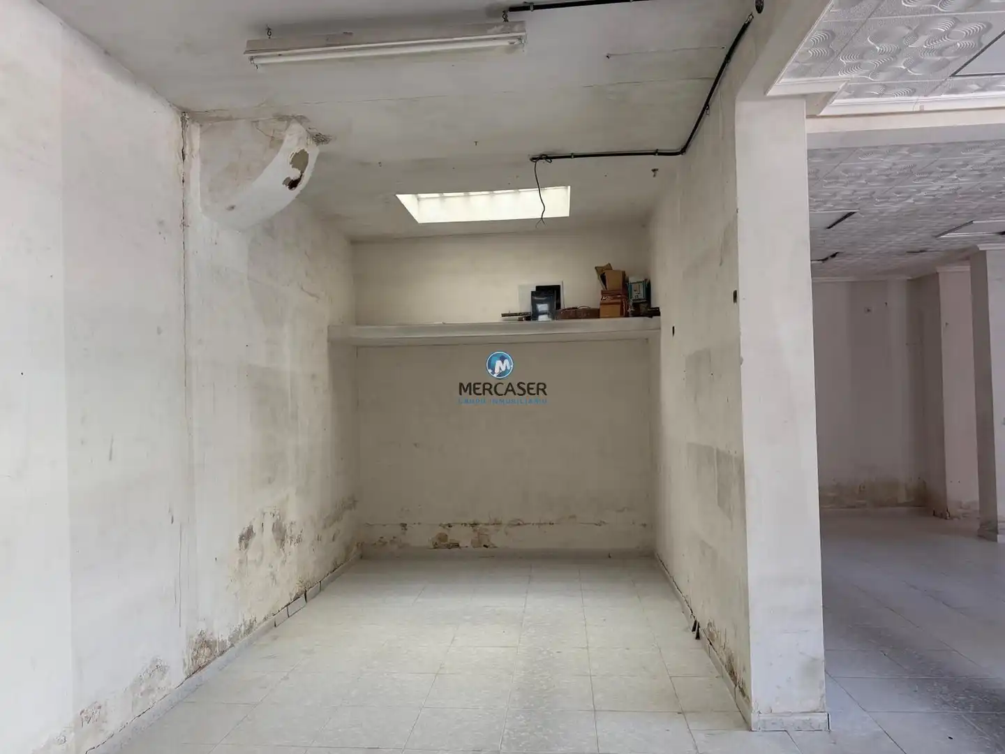 Local comercial de lloguer a Caballería Española, imagen 9