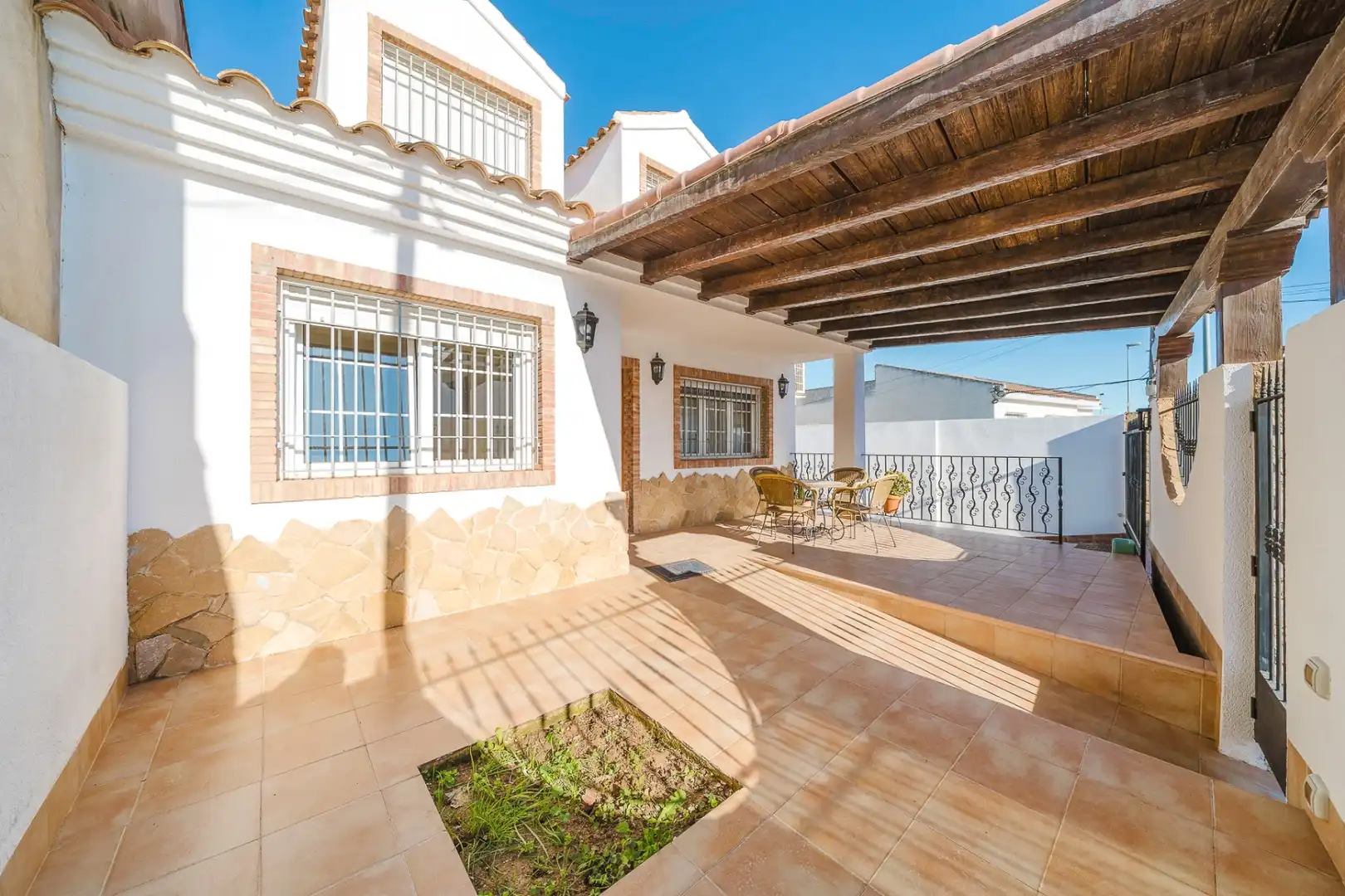 Vista exterior de Casa o chalet en venta en Torre-Pacheco con Aire acondicionado, Calefacción y Jardín privado