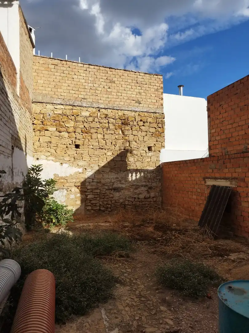 Vista exterior de Casa o xalet en venda en Úbeda amb Terrassa i Balcó