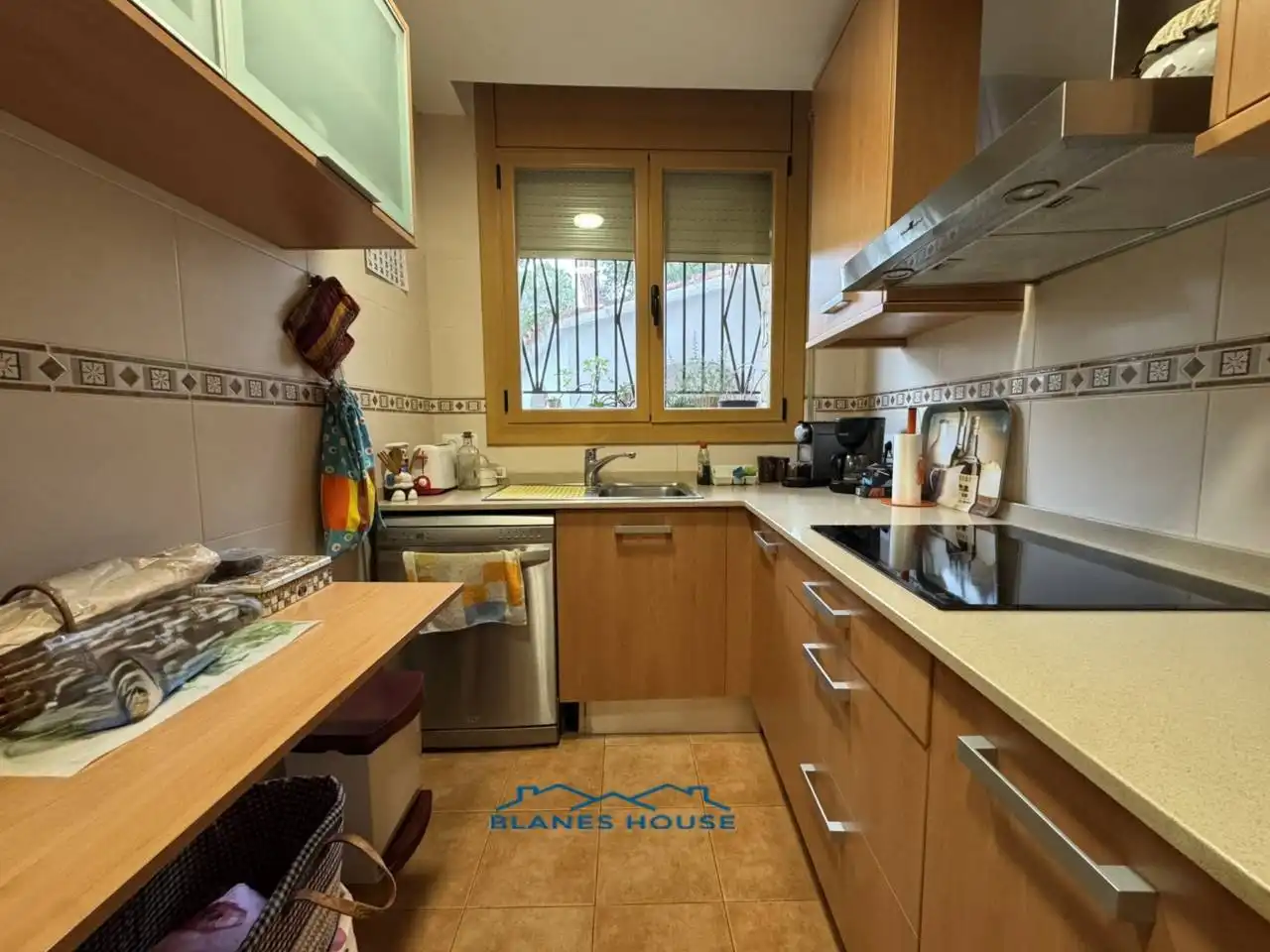 Cuina de Casa o xalet en venda en Tordera amb Aire condicionat, Jardí privat i Terrassa