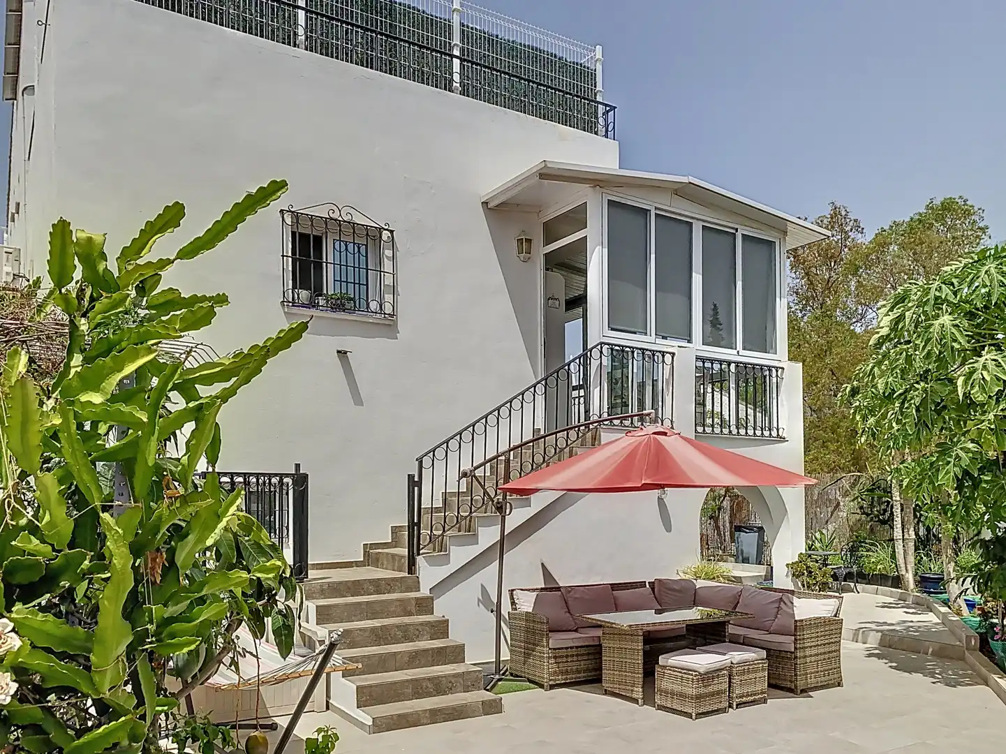 Terrassa de Casa adosada en venda en Estepona amb Aire condicionat, Jardí privat i Terrassa