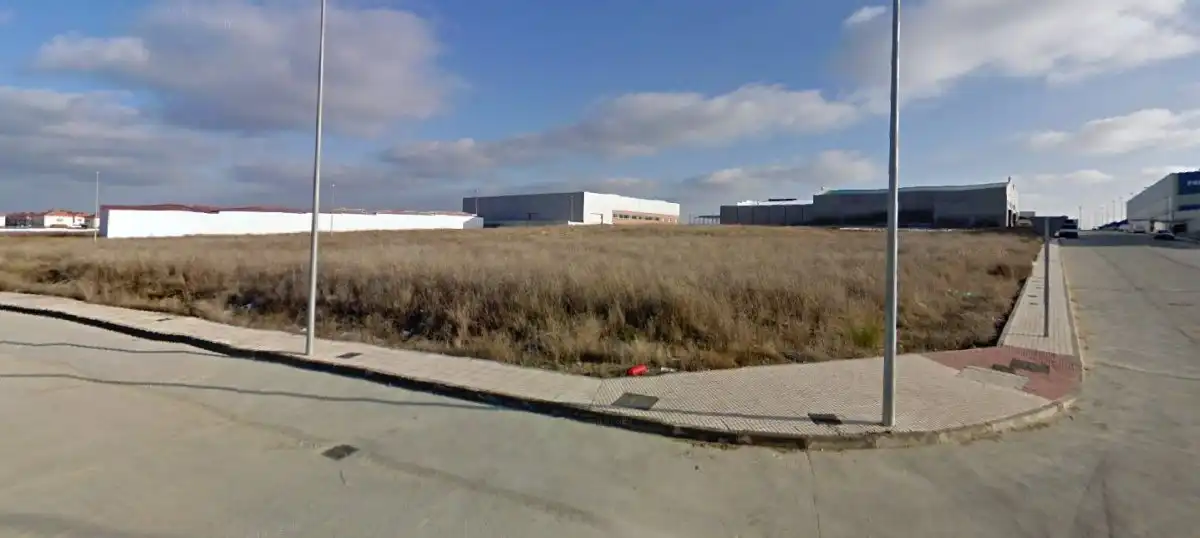 Industrial land for sale in Castellanos de Moriscos, imagen 2