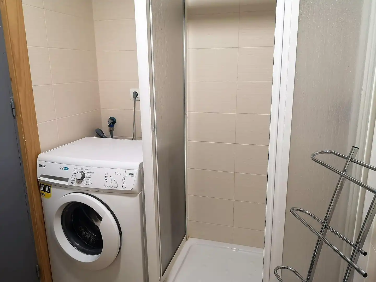 Bathroom of Study for rent in Granada  with Furnished