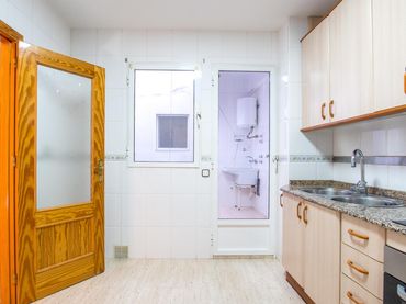 Piso con balcón en venta en Archena