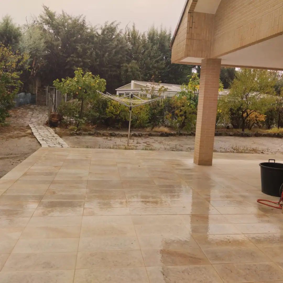 Terrassa de Casa o xalet en venda en El Escorial amb Calefacció, Jardí privat i Parquet