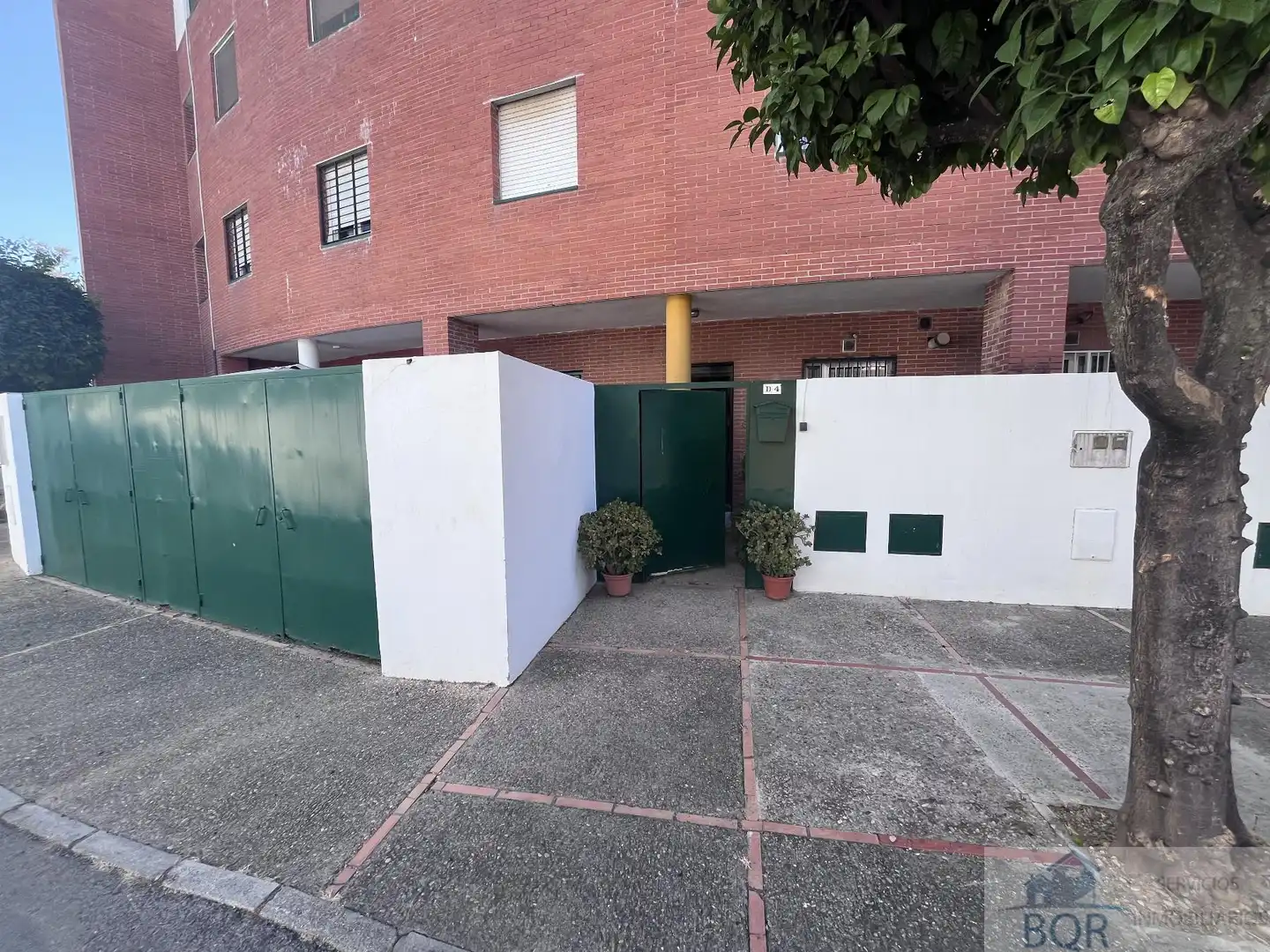 Exterior view of Duplexes for sale in Jerez de la Frontera  with Storage room