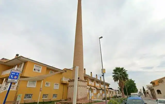 Vista exterior de Casa adosada en venta en Lorquí