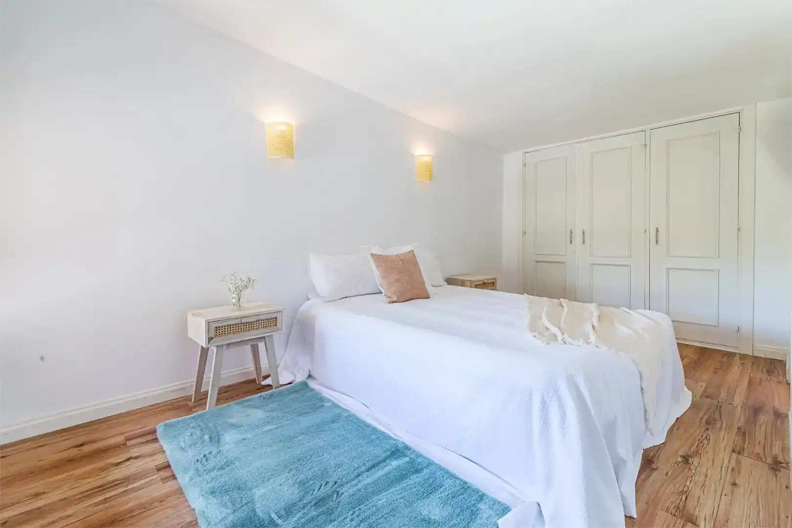 Bedroom of Houses for sale in Boadilla del Monte  with Air Conditioner, Swimming Pool and Balcony