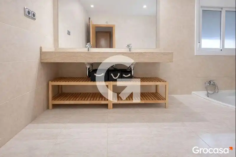 House with terrace for sale in Castellet i la Gornal, imagen 30