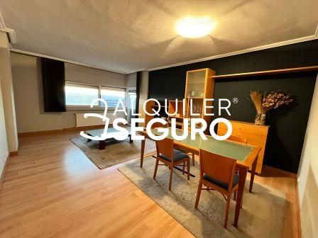 Piso de alquiler en José Achotegui , Gazalbide