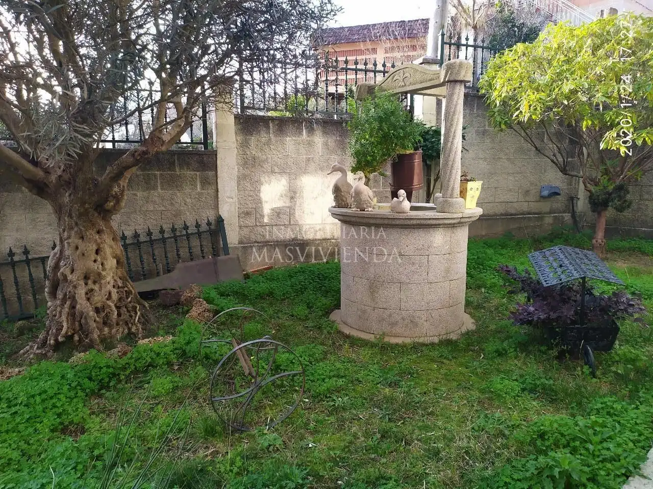 Jardí de Casa o xalet en venda en Poio amb Terrassa i Piscina
