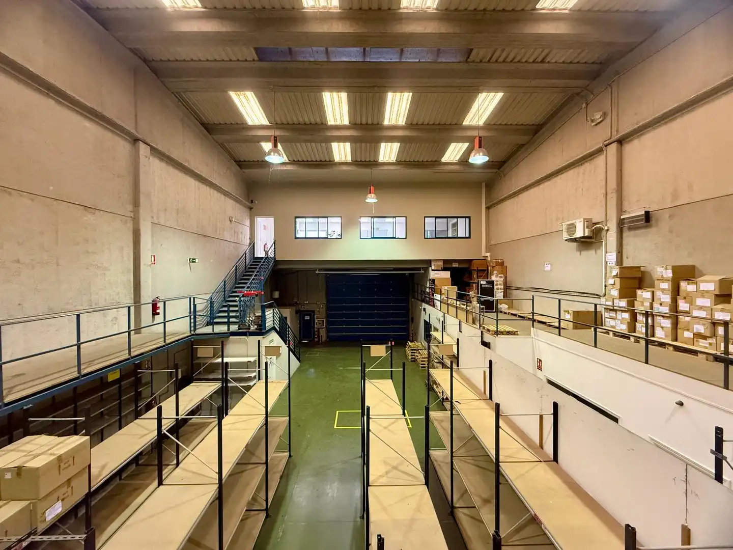Nave industrial de alquiler en Valle de Elorz / Elortzibar con Calefacción y Alarma