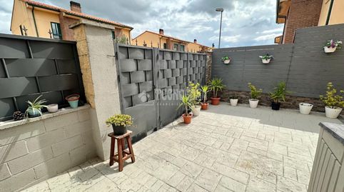Foto 4 de Casa adosada en venda a Pioz, Guadalajara