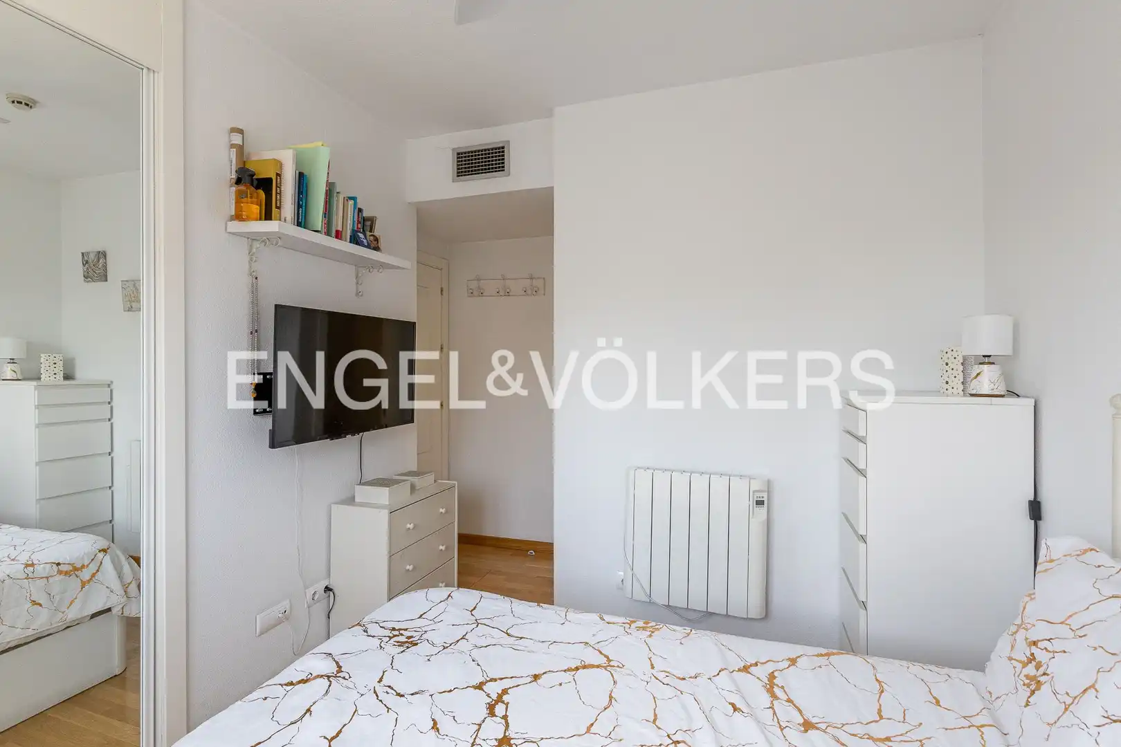 Habitación de Piso en venta en Madrid con Aire acondicionado, Calefacción y Piscina