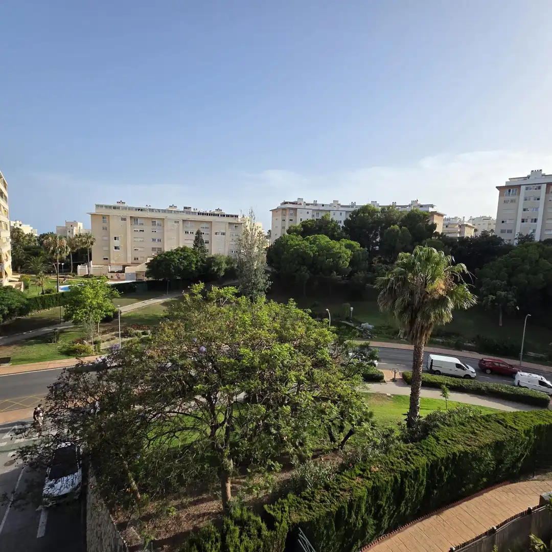Apartment with pool for sale in Arroyo de la Miel, imagen 10