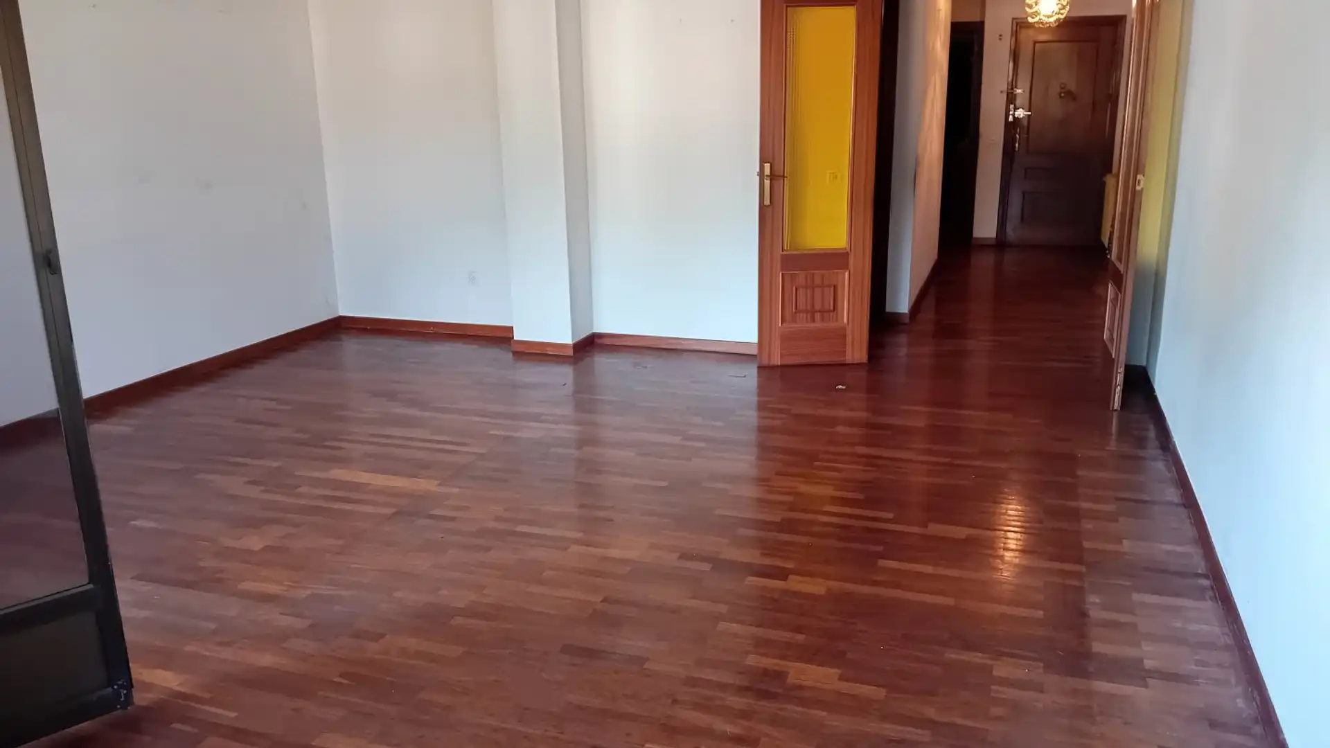 Piso en venta en Ciudad Real Capital con Calefacción, Terraza y Piscina