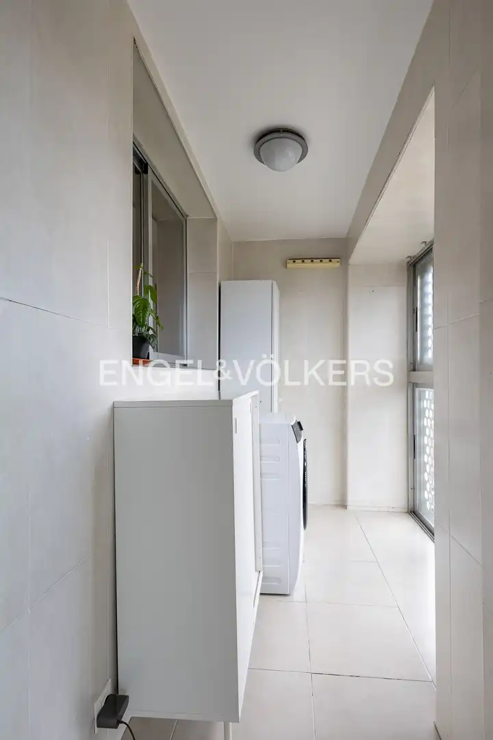 Terraza de Piso en venta en Madrid con Calefacción, Trastero y Piscina