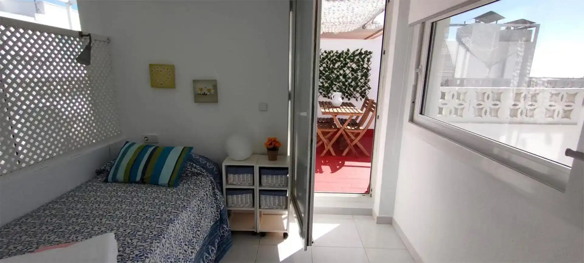 Schlafzimmer von Maisonette zur Miete in El Rompido mit Schwimmbad und Balkon