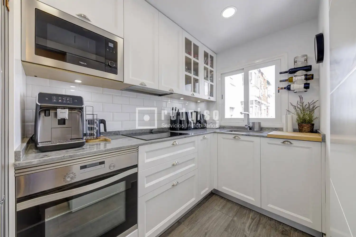 Kitchen of Flat for sale in Pozuelo de Alarcón  with Air Conditioner, Heating and Terrace