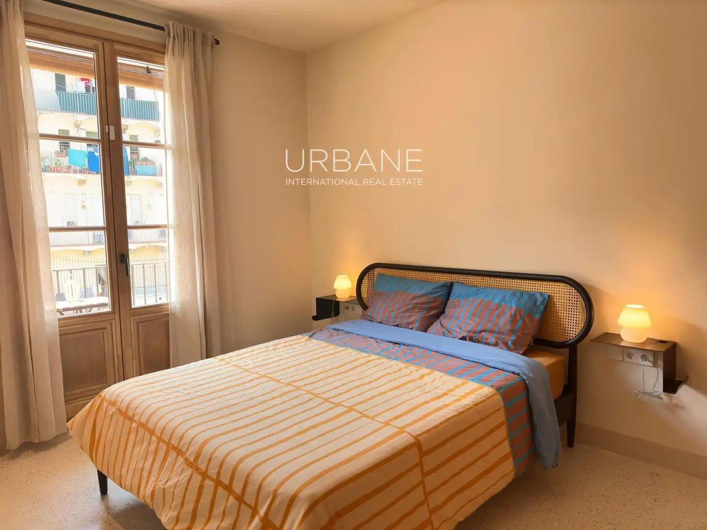 Schlafzimmer von Wohnung zur Miete in Barcelona mit Klimaanlage, Heizung und Terrasse