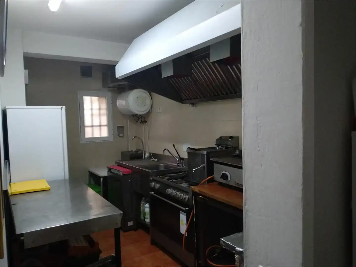 Cuina de Local en venda en Alcalá de Henares amb Aire condicionat